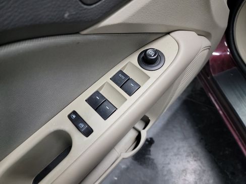 Used 2012 Ford Fusion SE image 14