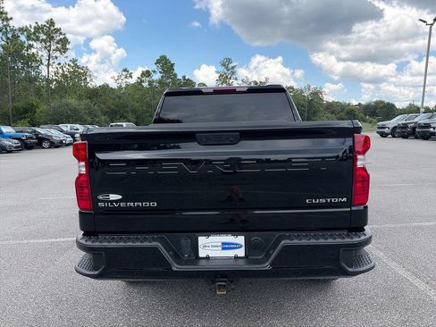 Used 2022 Chevrolet Silverado 1500 Custom RWD image 5
