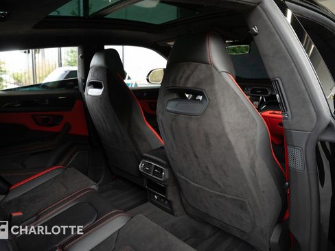 Used 2024 Lamborghini Urus S image 39