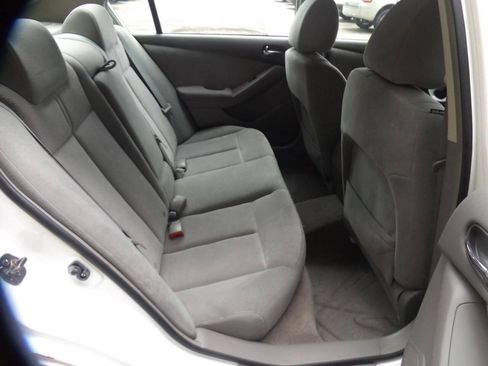 Used 2008 Nissan Altima 2.5 S w/ Emergency Aid Pkg FWD image 18