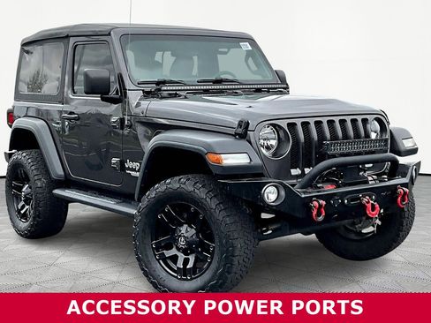 Used 2020 Jeep Wrangler Sport image 3