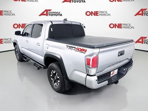 Certified 2022 Toyota Tacoma TRD Off-Road w/ TRD Premium Off Road Package AWD/4WD image 6