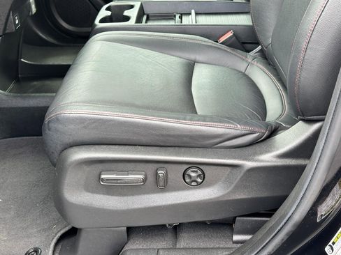 Certified 2024 Honda Odyssey Sport image 21