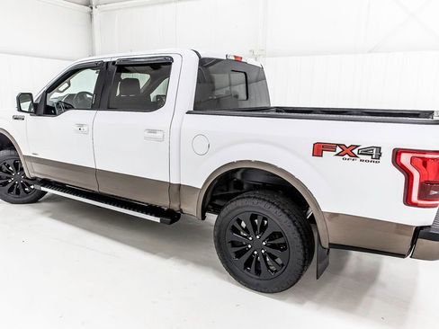 Used 2016 Ford F150 Lariat w/ Equipment Group 501A Mid image 5