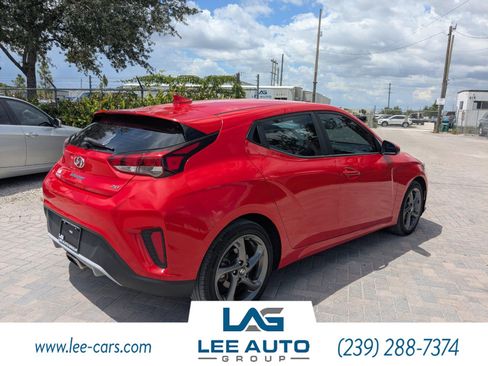 Used 2019 Hyundai Veloster 2.0 image 3