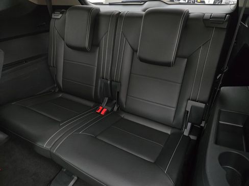 Used 2023 Volkswagen Atlas SE AWD/4WD image 13