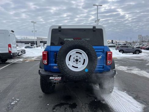 New 2026 Ford Bronco Heritage Edition image 6