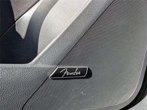 Used 2014 Volkswagen Tiguan SEL image 17