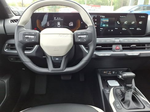 New 2026 Kia K4 GT-Line Turbo FWD image 9