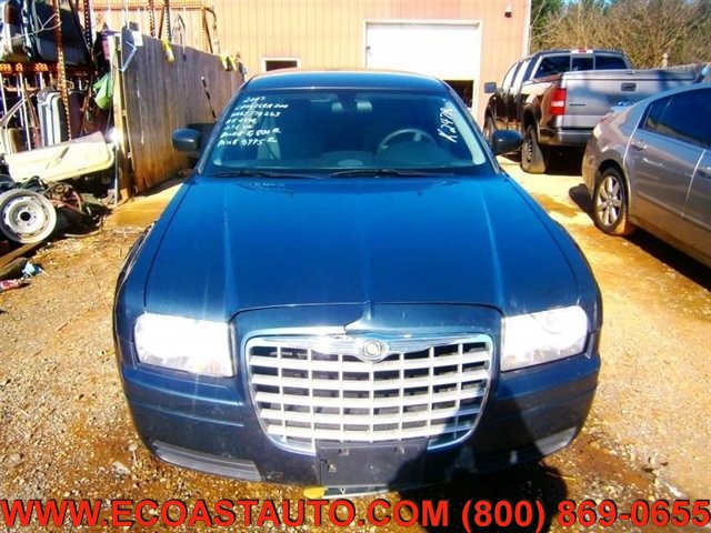 Used 2007 Chrysler 300 RWD image 4