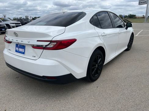 Used 2025 Toyota Camry LE FWD image 5