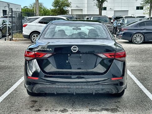 Used 2021 Nissan Sentra S image 7