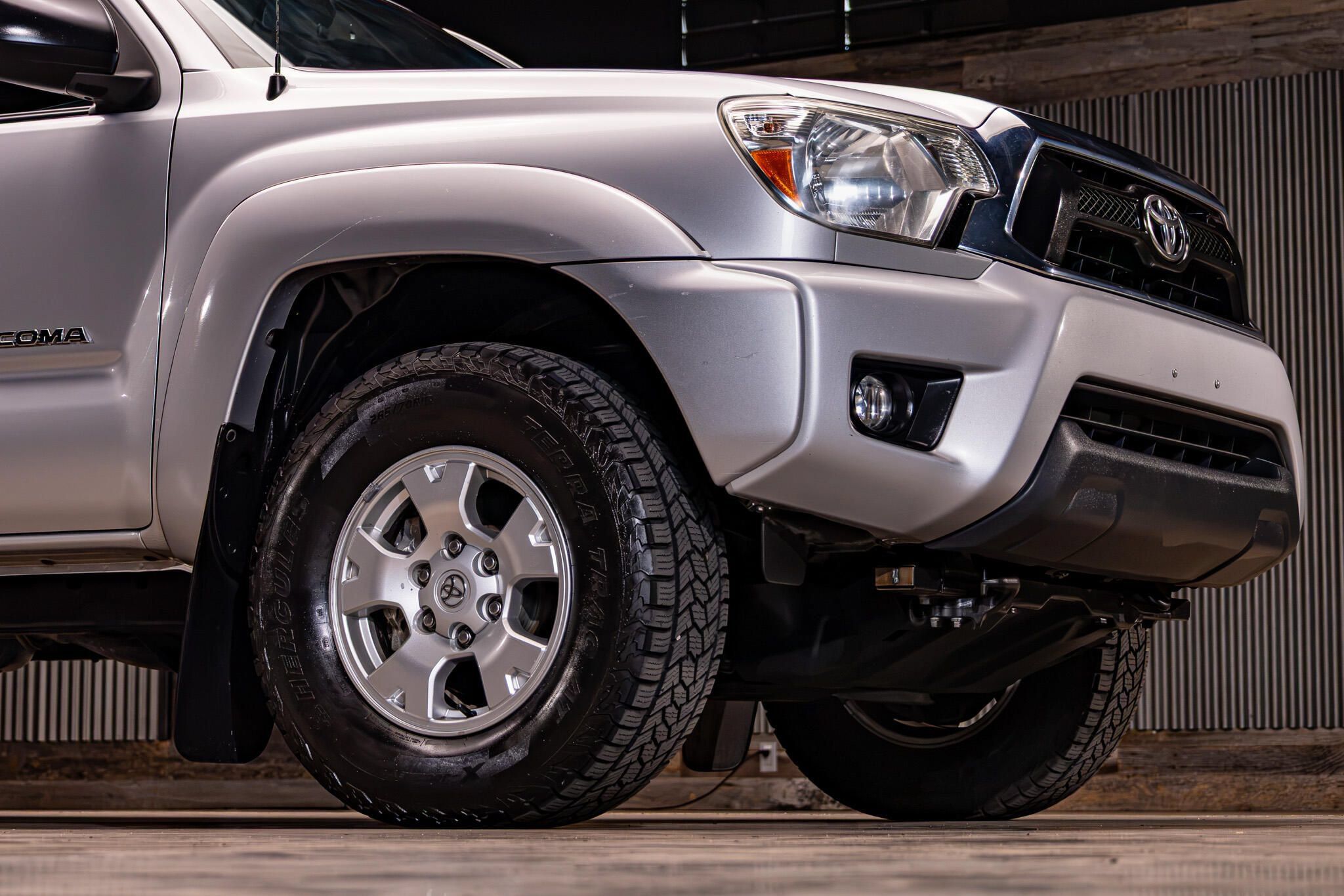 Used 2013 Toyota Tacoma 4x4 Double Cab w/ TRD Off-Road Pkg image 12