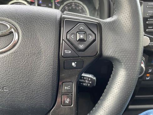 Used 2022 Toyota 4Runner TRD Pro AWD/4WD image 24