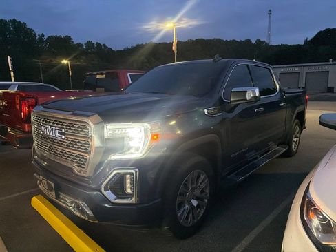 Used 2021 GMC Sierra 1500 Denali AWD/4WD image 3