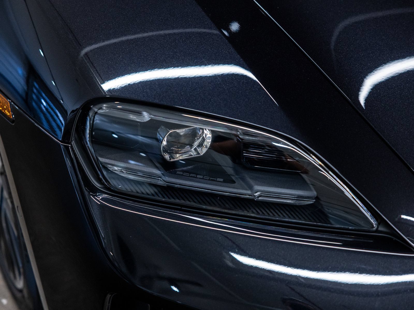 Certified 2025 Porsche Taycan RWD image 13