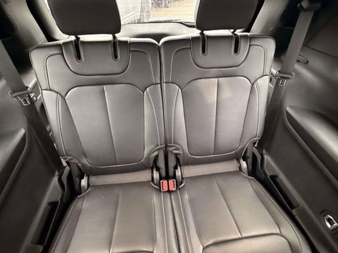 New 2025 Jeep Grand Cherokee L Limited w/ Black Appearance Package AWD/4WD image 21