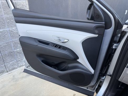 Certified 2026 Hyundai Tucson SE FWD image 22