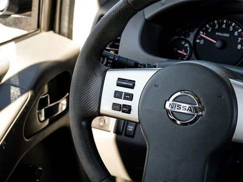 Used 2019 Nissan Frontier S image 13