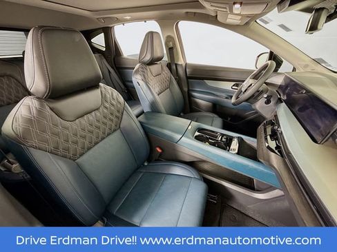 Certified 2025 Nissan Murano Platinum w/ Cargo Package image 24