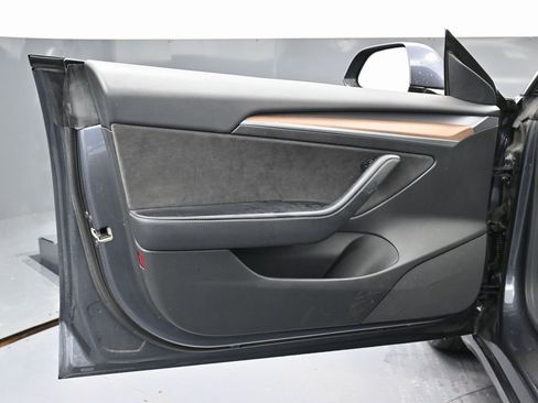 Used 2022 Tesla Model 3 Long Range image 43