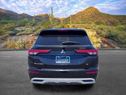 Used 2024 Mitsubishi Outlander SE FWD image 6