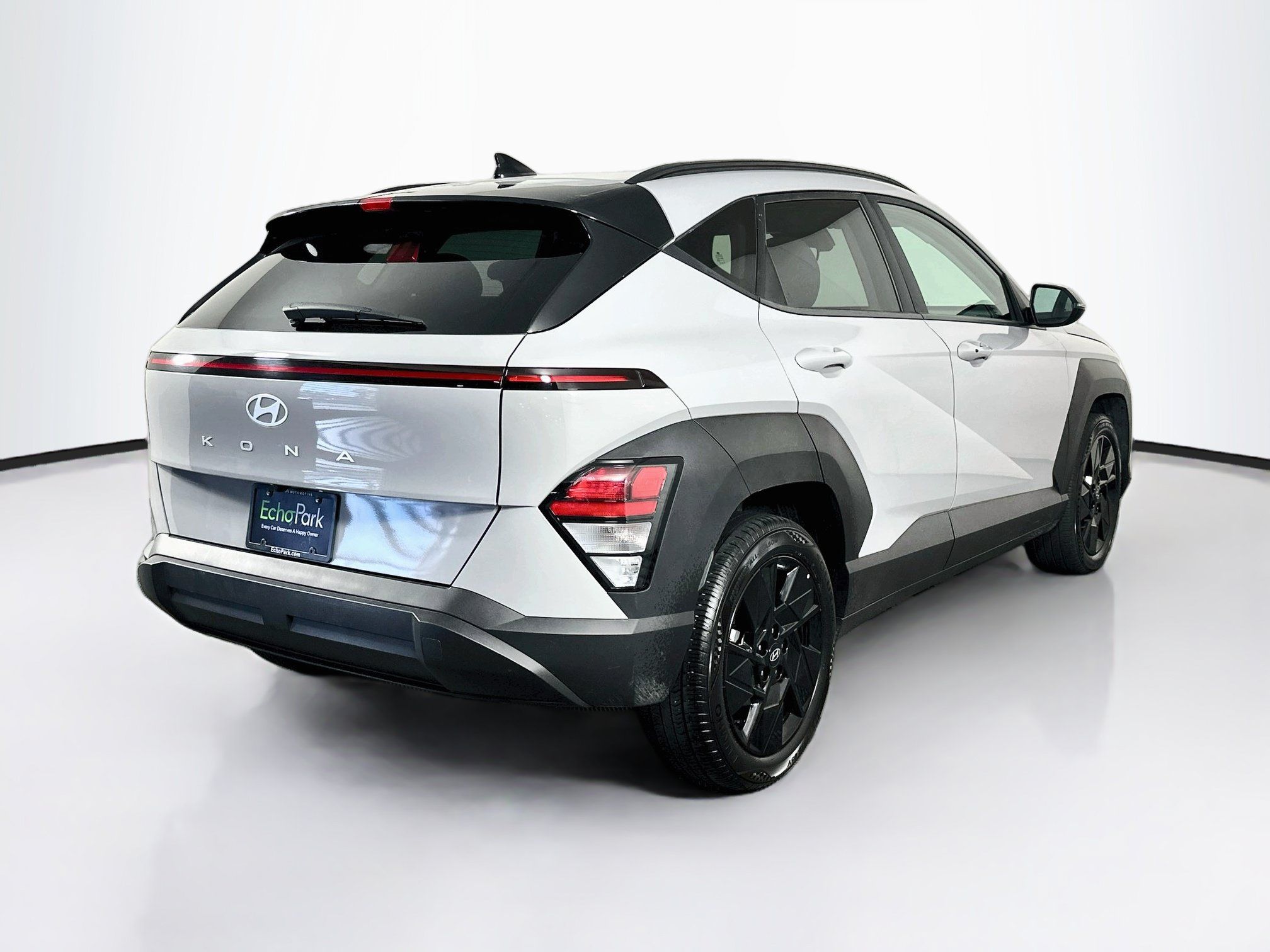 Used 2026 Hyundai Kona SEL Sport FWD image 9