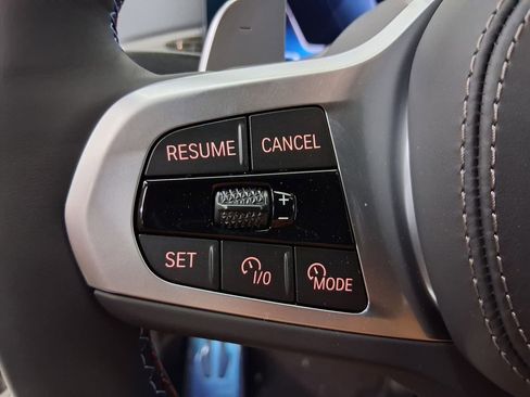 New 2026 BMW X5 M60i w/ Executive Package image 16