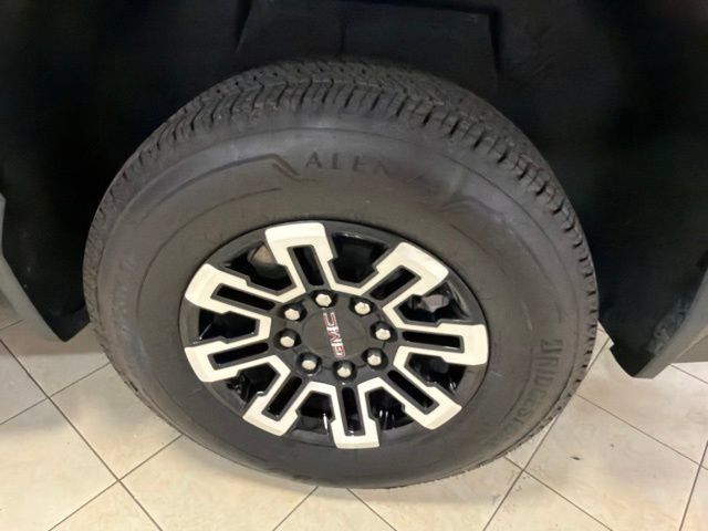 Used 2026 GMC Sierra EV Elevation AWD/4WD image 28