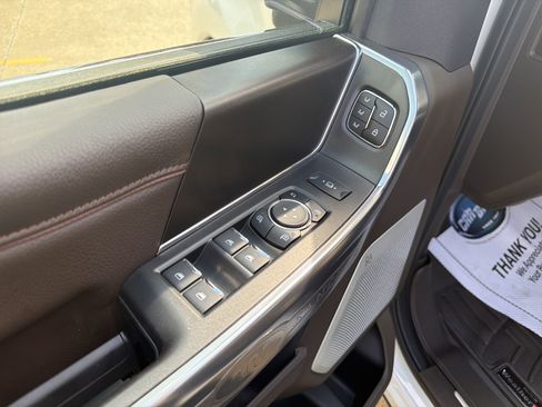 Used 2025 Ford F250 King Ranch image 17