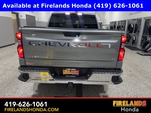 Used 2025 Chevrolet Silverado 1500 LT image 3