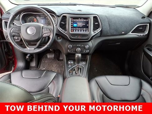 Used 2019 Jeep Cherokee Trailhawk w/ Cold Weather Group image 25