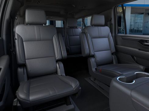 New 2026 Chevrolet Suburban RST w/ RST Capability Package image 17