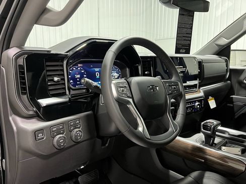 New 2026 Chevrolet Silverado 1500 LT Trail Boss w/ LT Trail Boss Premium Package image 8