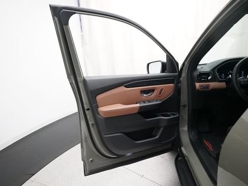 Certified 2026 Honda Passport TrailSport Elite image 29