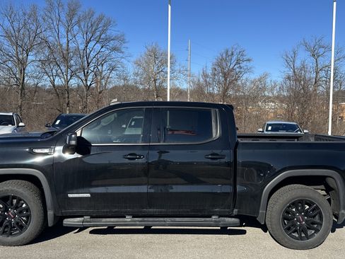 Used 2024 GMC Sierra 1500 Elevation w/ Elevation Premium Package image 7