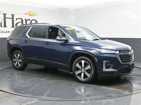Used 2023 Chevrolet Traverse LT w/ LT Premium Package image 1