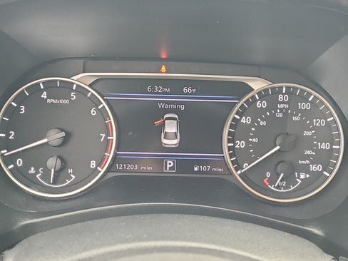 Used 2020 Nissan Sentra SR w/ Trunk Package FWD image 20