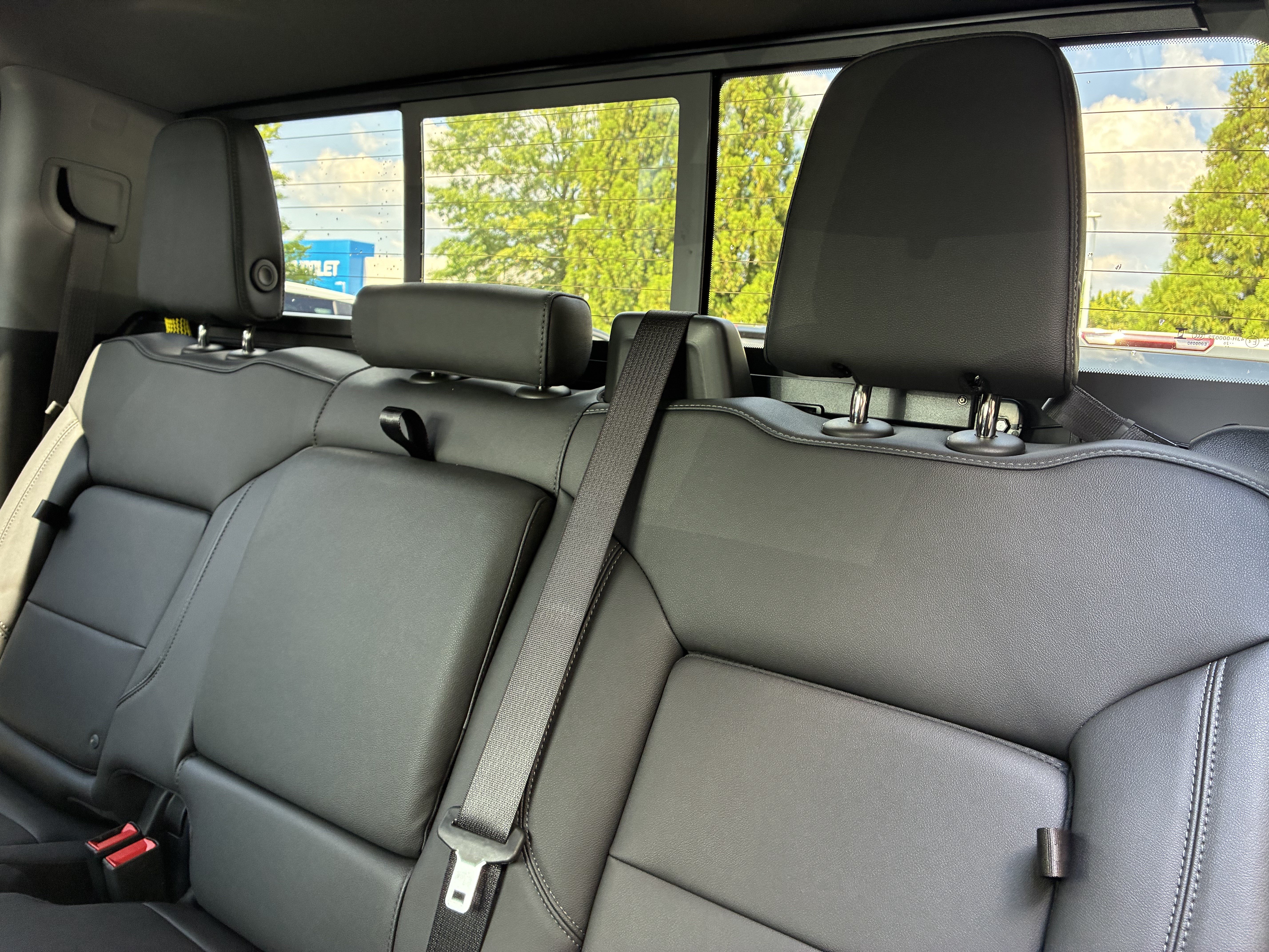 New 2026 Chevrolet Silverado 1500 RST w/ Dark Appearance Package AWD/4WD image 14