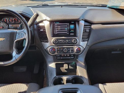 Used 2018 Chevrolet Tahoe LS image 4