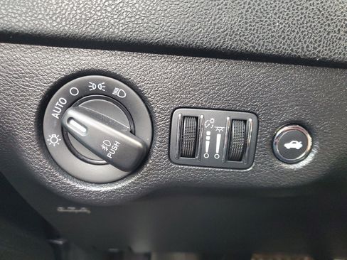 Used 2022 Dodge Charger GT image 22