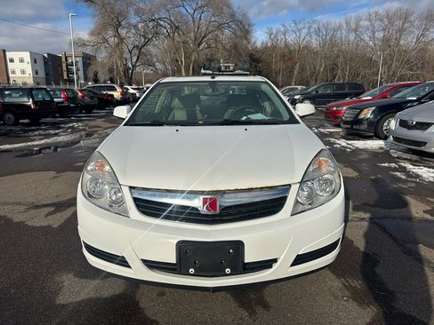 Used 2009 Saturn Aura XR w/ Convenience Package image 2