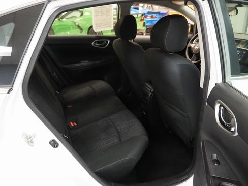 Used 2019 Nissan Sentra SV image 21