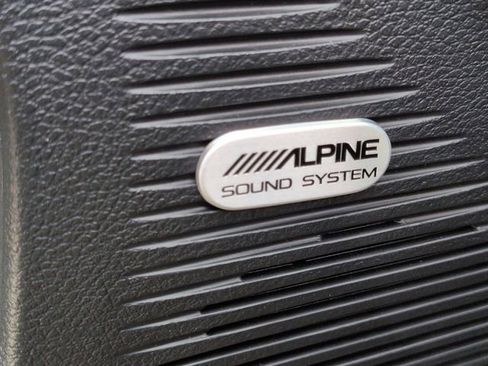 Used 2023 Dodge Challenger R/T w/ Plus Package image 27