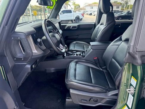 Used 2025 Ford Bronco Outer Banks AWD/4WD image 12