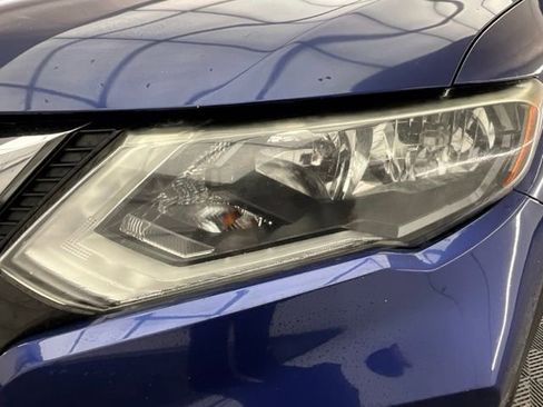 Used 2018 Nissan Rogue SL image 26