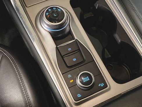 Used 2023 Ford Explorer XLT w/ Equipment Group 202A image 15