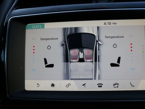 Used 2019 Jaguar F-PACE S image 28