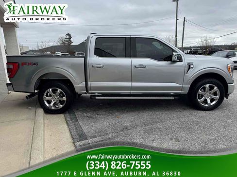 Used 2021 Ford F150 Lariat image 5