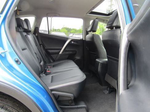 Used 2016 Toyota RAV4 Limited AWD/4WD image 12